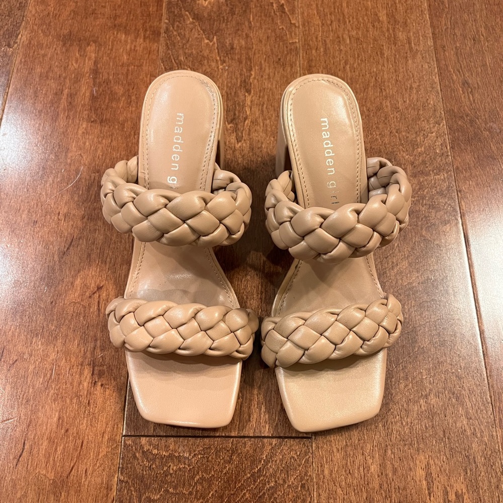 Madden Girl Dixcy Heeled Sandal size 7